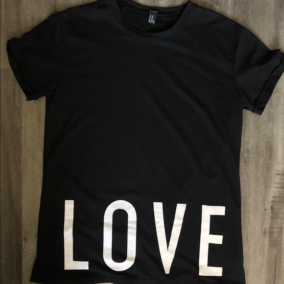 Tops - Love/Hate tee.